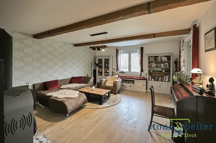 Prodej rodinného domu, Měšice, V lukách, 267 m2