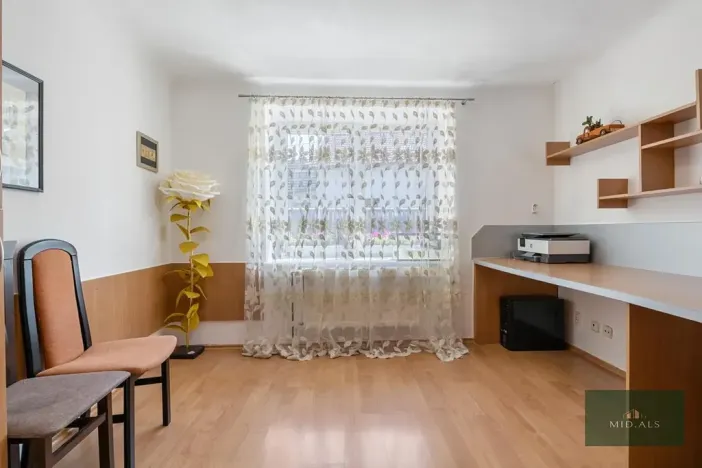 Prodej rodinného domu, Nevřeň, 200 m2