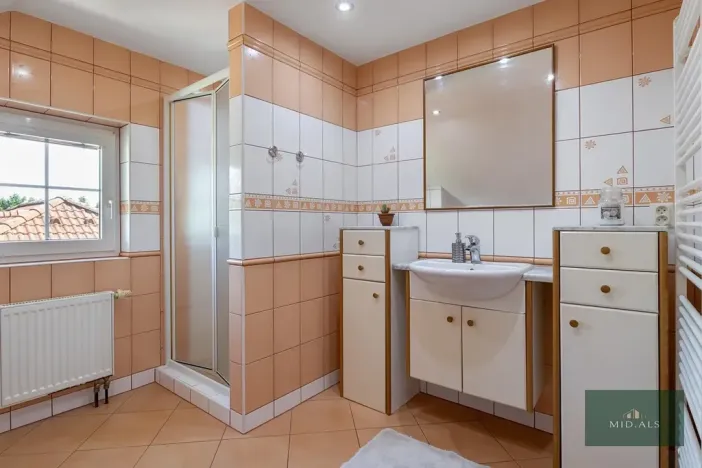 Prodej rodinného domu, Nevřeň, 200 m2