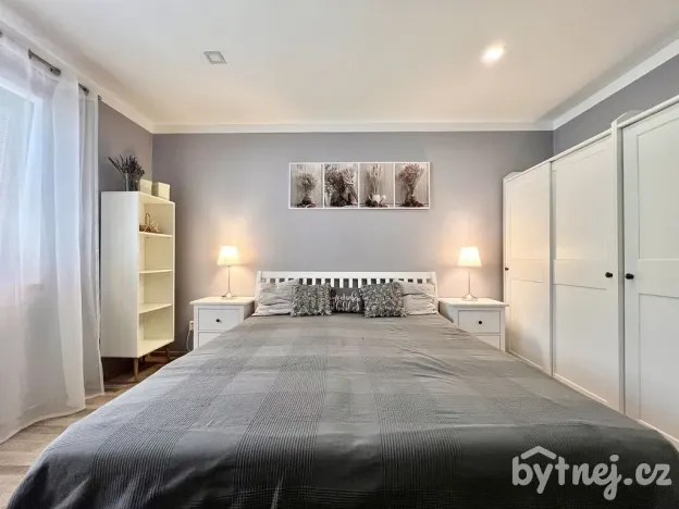 Pronájem rodinného domu, Milovice, 118 m2