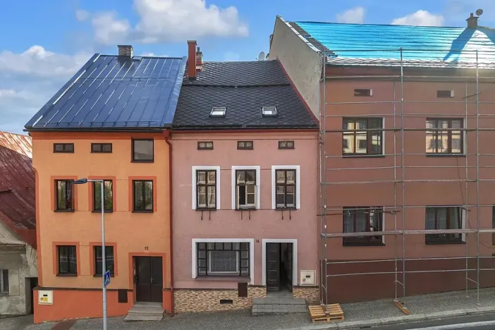 Prodej rodinného domu, Štíty, nám. Míru, 170 m2