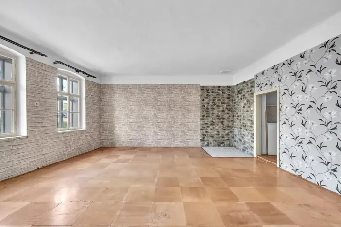 Prodej rodinného domu, Štíty, nám. Míru, 170 m2