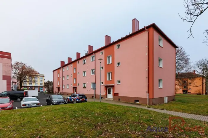 Prodej bytu 2+1, Ostrov, Masarykova, 51 m2