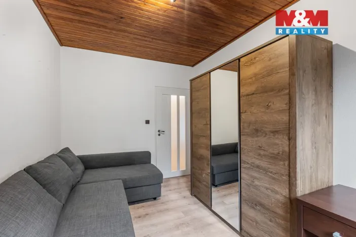 Prodej rodinného domu, Králův Dvůr - Popovice, Pod Koukolovkou, 196 m2