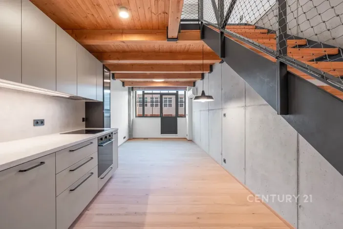 Pronájem bytu 3+kk, Praha - Vysočany, Kolbenova, 66 m2