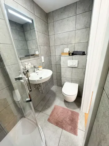 Pronájem bytu 1+kk, Praha - Strašnice, Sečská, 17 m2