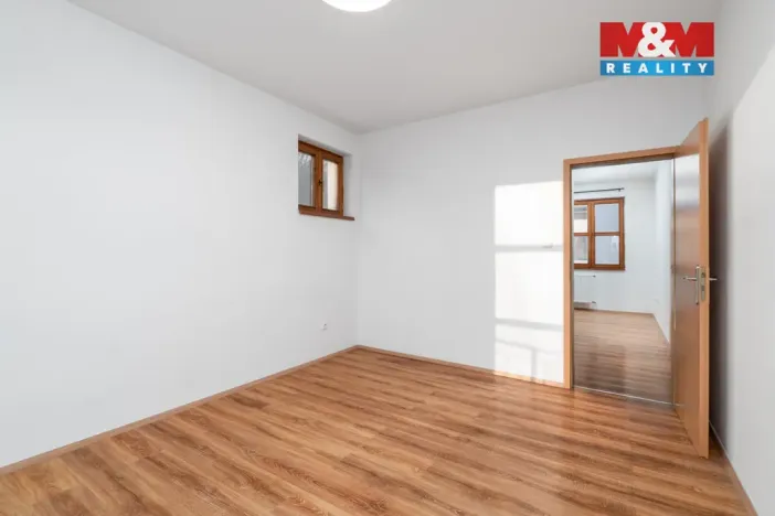 Pronájem bytu 1+1, Chlumec, Ústecká, 38 m2