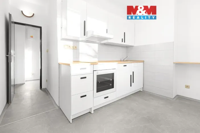 Pronájem bytu 2+1, Petrovice, 58 m2