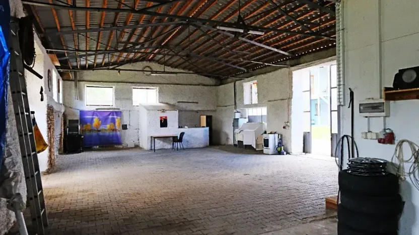 Prodej rodinného domu, Dešov, 1224 m2