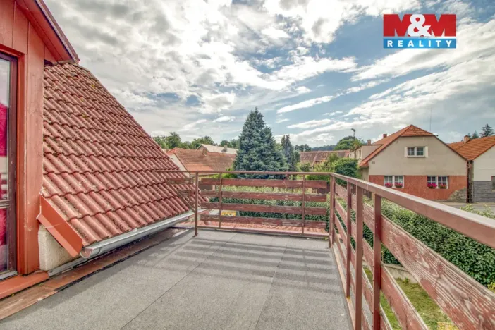 Prodej rodinného domu, Lnáře, 205 m2