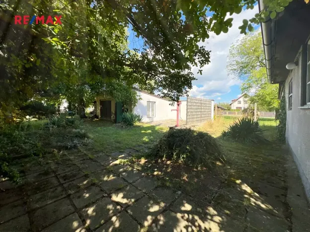 Prodej pozemku pro bydlení, Praha - Klánovice, Výravská, 1600 m2