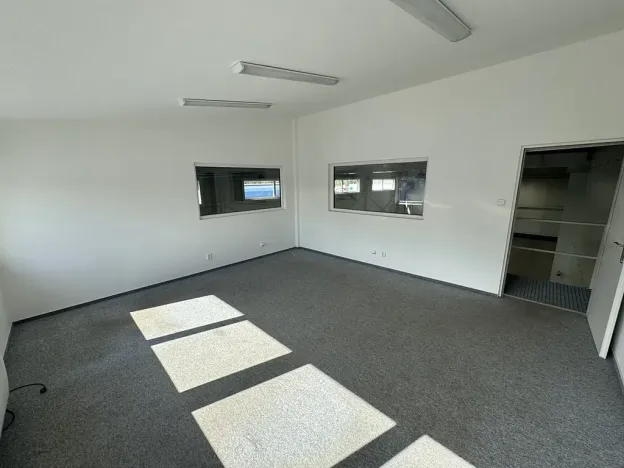 Pronájem skladu, Praha - Horní Počernice, Bystrá, 313 m2