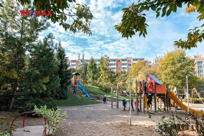 Prodej bytu 2+kk, Praha - Letňany, Tupolevova, 53 m2