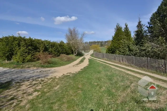 Prodej pozemku pro bydlení, Pucov, 2436 m2