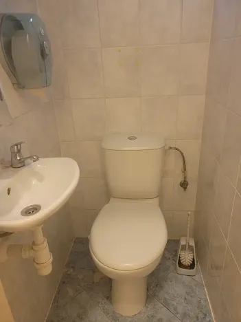 Pronájem kanceláře, Brno, Josefská, 100 m2