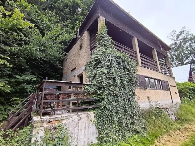 Prodej chaty, Lešany, 120 m2