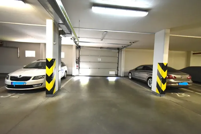 Prodej komerční nemovitosti, Praha - Kunratice, Velké Kunratické, 17 m2