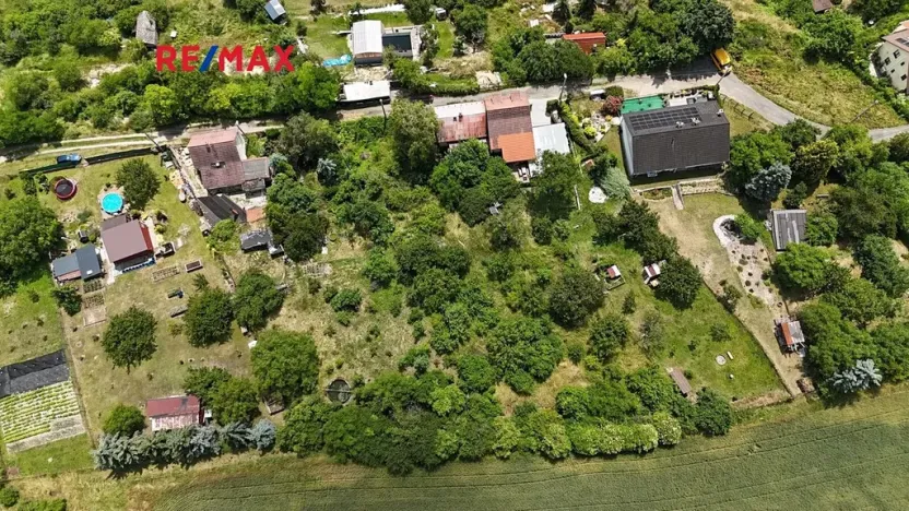 Prodej pozemku pro bydlení, Brandýsek, Ve višňovce, 1735 m2