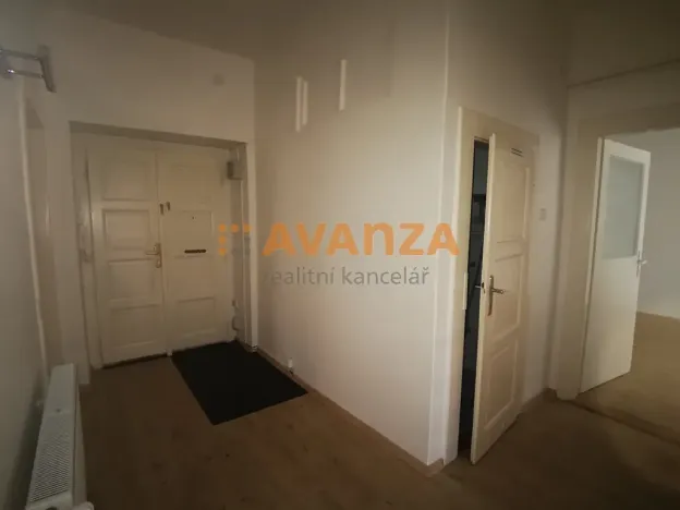 Prodej bytu 2+1, Děčín, 28. října, 82 m2