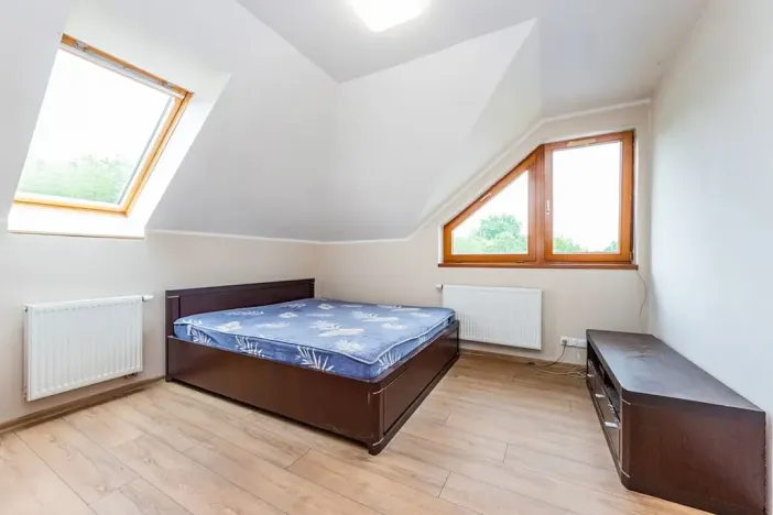 Prodej rodinného domu, Buš, 375 m2