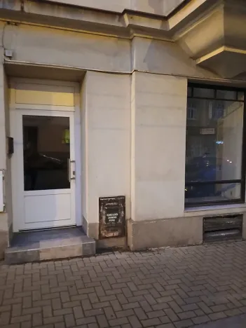 Pronájem obchodního prostoru, Ústí nad Labem - Klíše, Masarykova, 40 m2