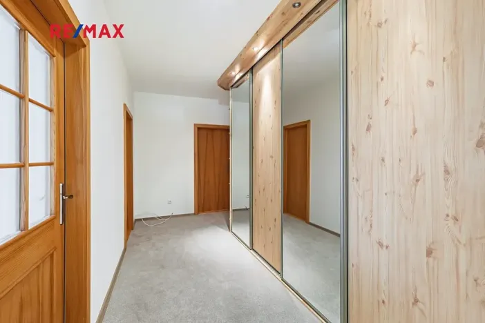 Pronájem bytu 4+1, Jindřichův Hradec, Nušlova, 75 m2