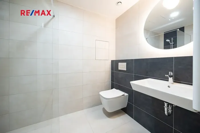 Pronájem bytu 2+kk, Hořovice, Pšeničná, 43 m2