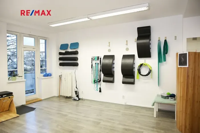 Pronájem komerční nemovitosti, Praha - Smíchov, Ostrovského, 30 m2