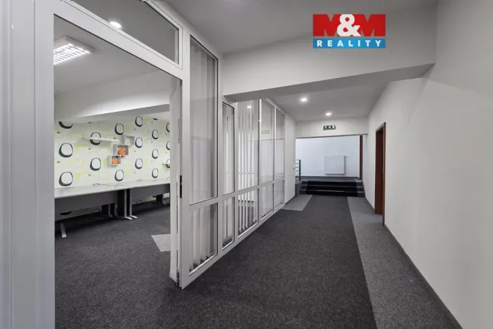 Pronájem kanceláře, Karlovy Vary - Rybáře, Sedlecká, 374 m2