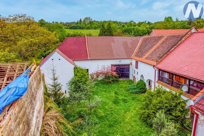 Prodej činžovního domu, Husinec, Jeronýmova, 400 m2