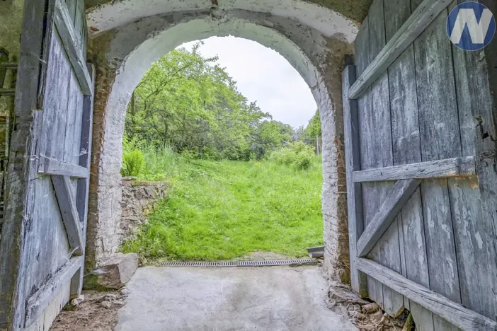 Prodej činžovního domu, Husinec, Jeronýmova, 400 m2