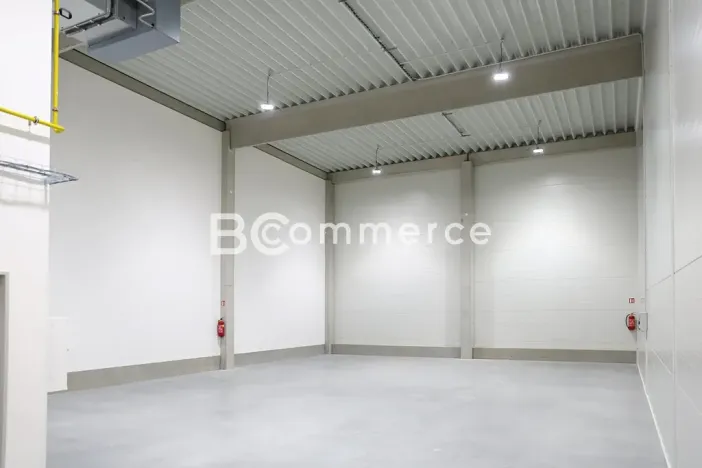 Pronájem skladu, Modřice, 340 m2