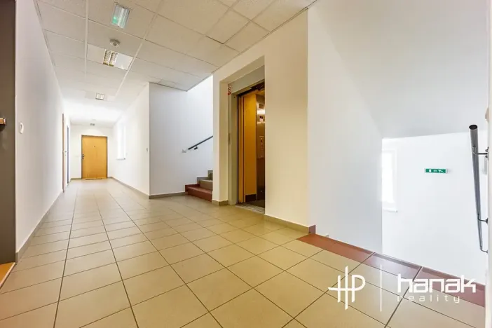 Pronájem bytu 1+kk, Olomouc, Jeremiášova, 36 m2