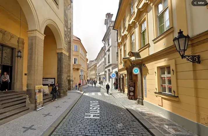 Pronájem obchodního prostoru, Praha - Staré Město, Husova, 270 m2