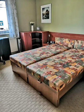 Pronájem bytu 2+kk, Hradec Králové, Šmilovského, 50 m2