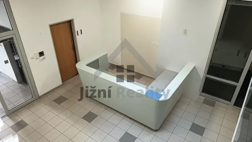 Pronájem obchodního prostoru, Praha - Břevnov, Bělohorská, 1054 m2