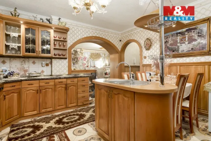 Prodej ubytování, Ostrava - Radvanice, U Lípy, 273 m2