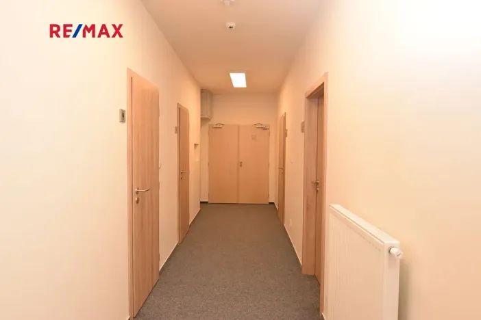 Pronájem kanceláře, Nymburk, Náměstí Přemyslovců, 29 m2