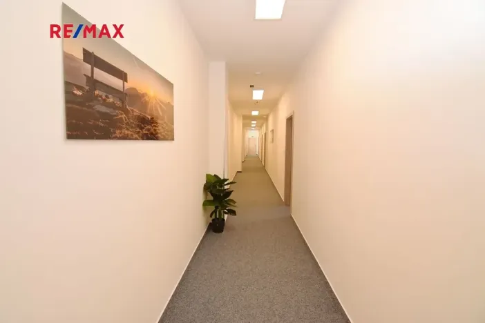 Pronájem kanceláře, Nymburk, Náměstí Přemyslovců, 29 m2