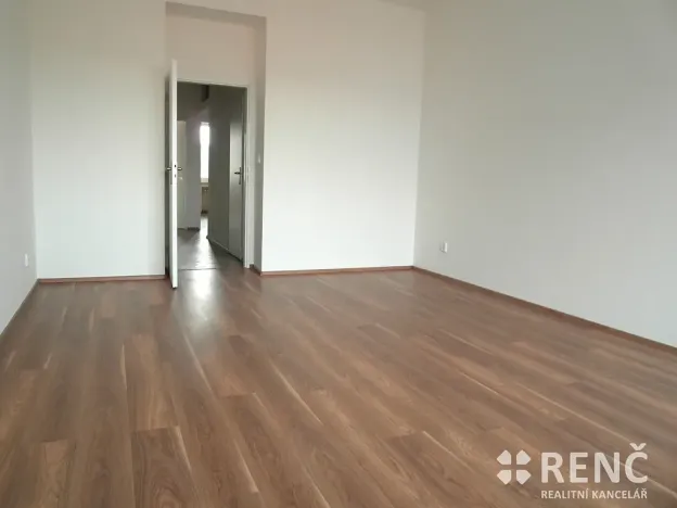 Pronájem bytu 2+1, Brno, Štefánikova, 60 m2