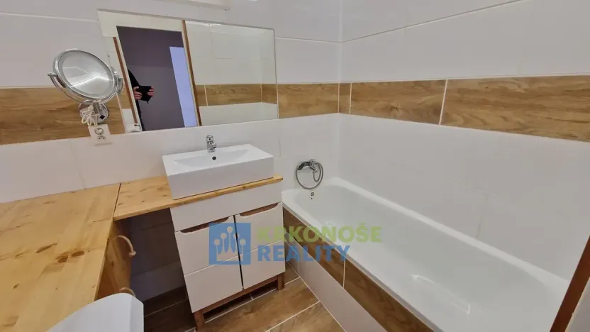 Pronájem bytu 2+1, Radvanice, 50 m2