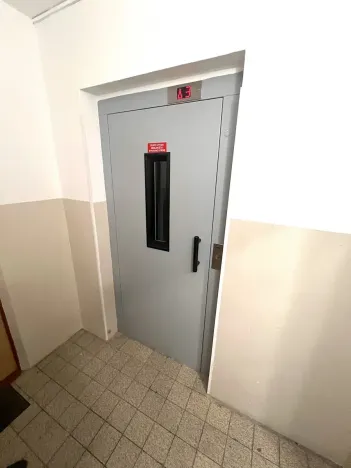 Prodej bytu 1+kk, Plzeň, Hodonínská, 33 m2