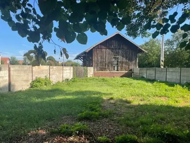 Prodej komerčního pozemku, Lednice, Nádražní, 300 m2