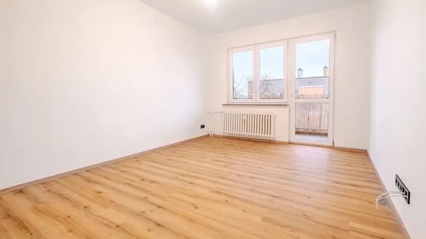 Prodej bytu 3+1, Kolín, Jateční, 66 m2