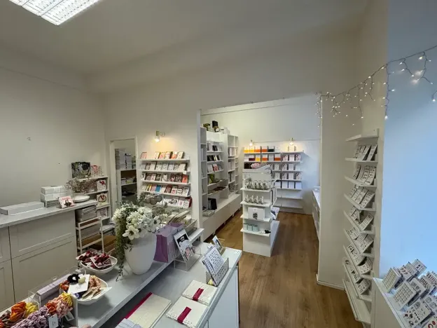 Pronájem obchodního prostoru, Praha - Bubeneč, Eliášova, 39 m2