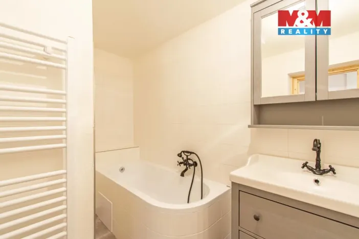 Prodej rodinného domu, Rudná pod Pradědem - Stará Rudná, 270 m2