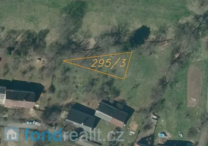 Prodej pole, Lovečkovice, 21930 m2