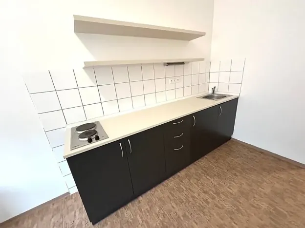 Pronájem bytu 1+kk, Praha - Smíchov, Křížová, 20 m2