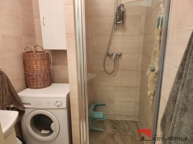 Prodej bytu 2+kk, Kralupy nad Vltavou, sídl. Hůrka, 42 m2