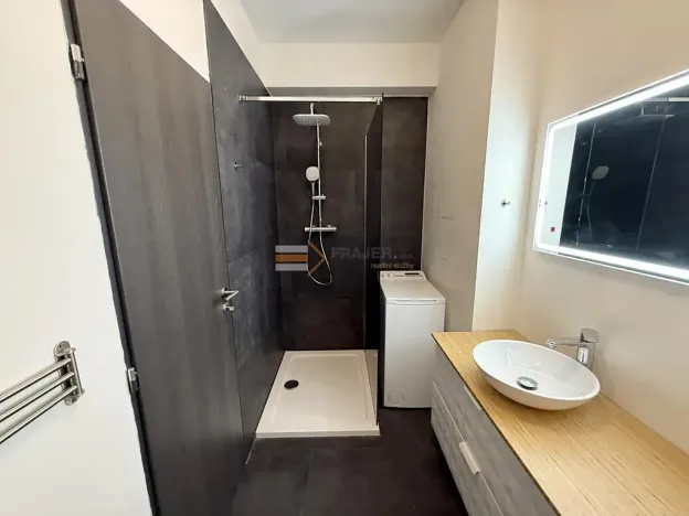 Pronájem bytu 2+kk, Praha - Kyje, Pelušková, 49 m2